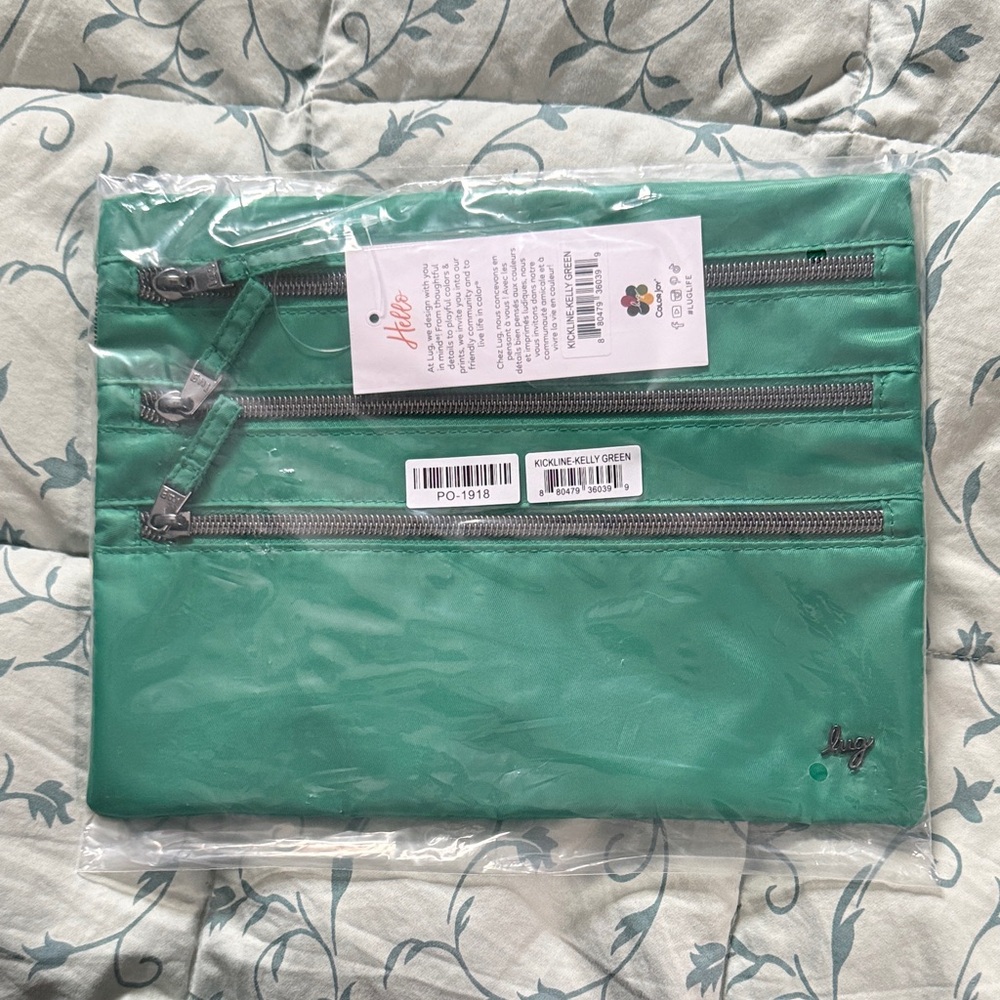 Lug Kickline in Kelly Green